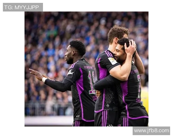 西甲激战：拜仁与曼城互交白卷帽子戏法瞬间点燃全场激情