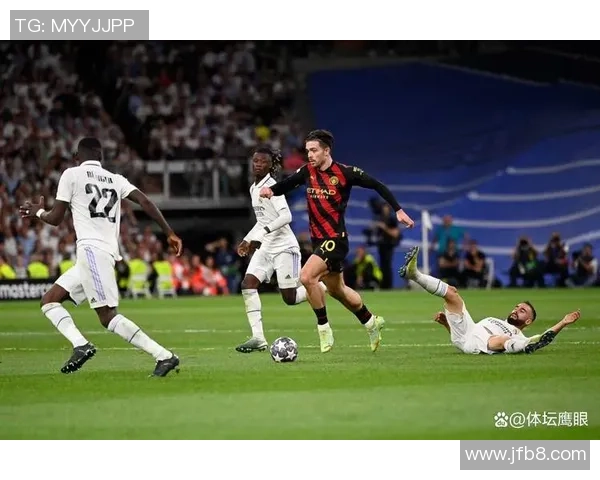 西甲激战：那不勒斯惊险逆转里昂全场沸腾精彩瞬间回顾